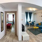 Elegance Summerland * Mamaia