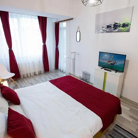 Elegance Summerland Mamaia