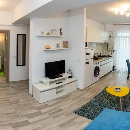 Апартаменты Elegance Summerland Мамая